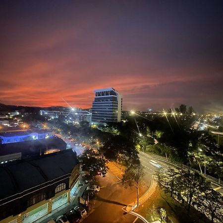 Dian New Apartment Shah Alam With Wifi Netflix Exterior photo